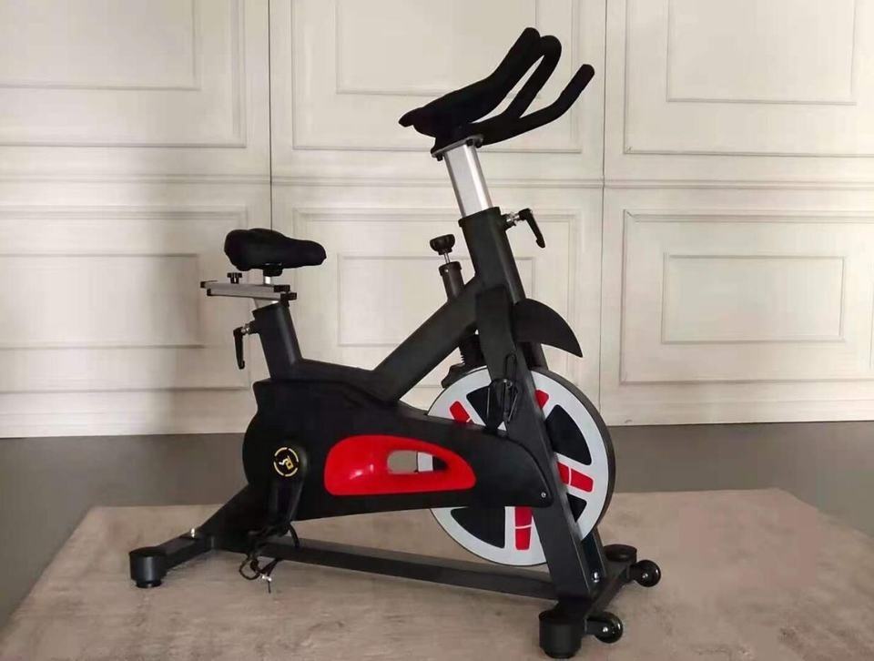 Commercial Gym home Fitness  A - Home Gym Training avis et prix